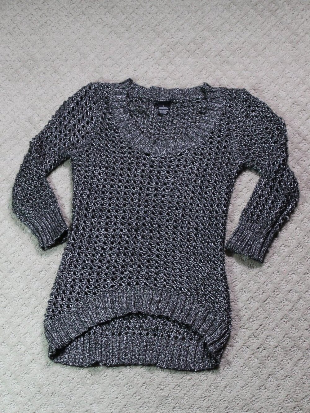 Rue 21 Size S Black White Loose Knit 3/4 Sleeve Sweater